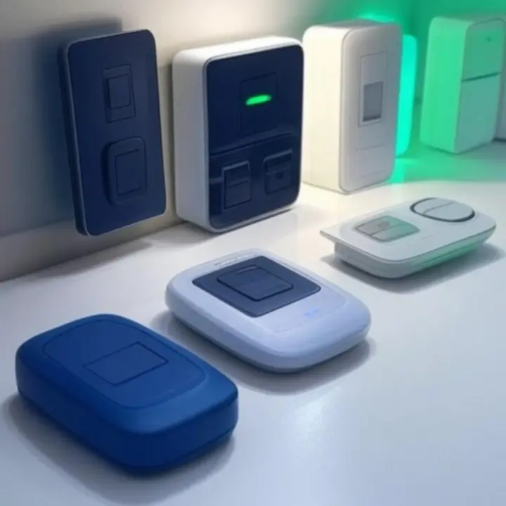 Zestaw inteligentnych przełączników, czujników i centralki SmartElectrio